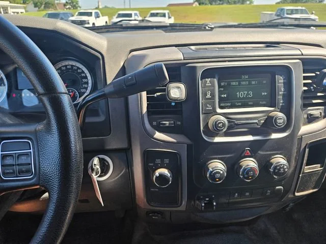 Used 2017  Ram Tradesman image 16