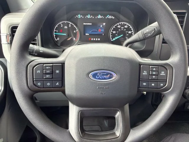 New 2026 Oxford White Ford F-550® XL image 39