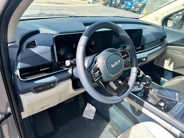 New 2026 Ceramic Silver Kia EX image 9