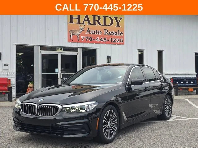 Used 2019 Black BMW 530i image 1