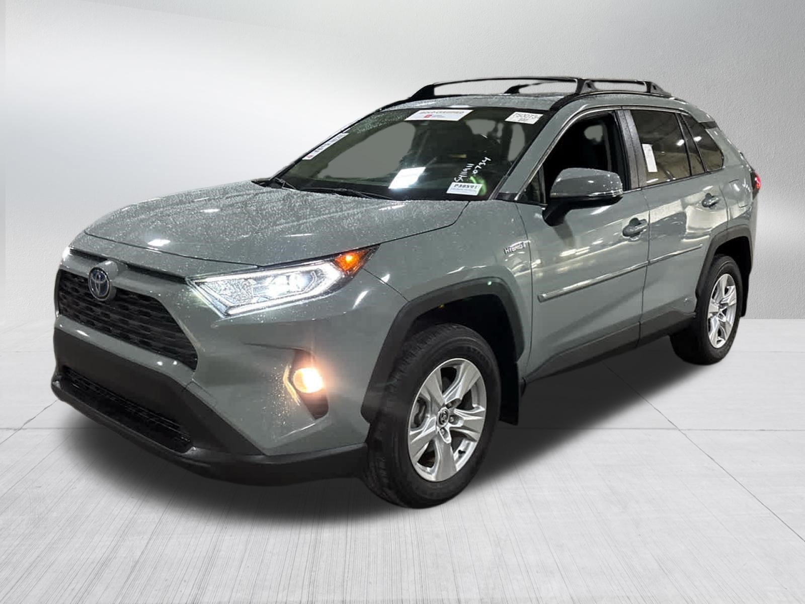 Used 2021 Lunar Rock Toyota Hybrid XLE image 3