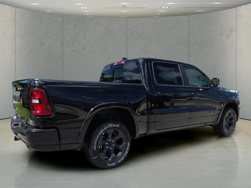 New 2026 Diamond Black Crystal Pearl-Coat Exterior Paint RAM Big Horn image 4