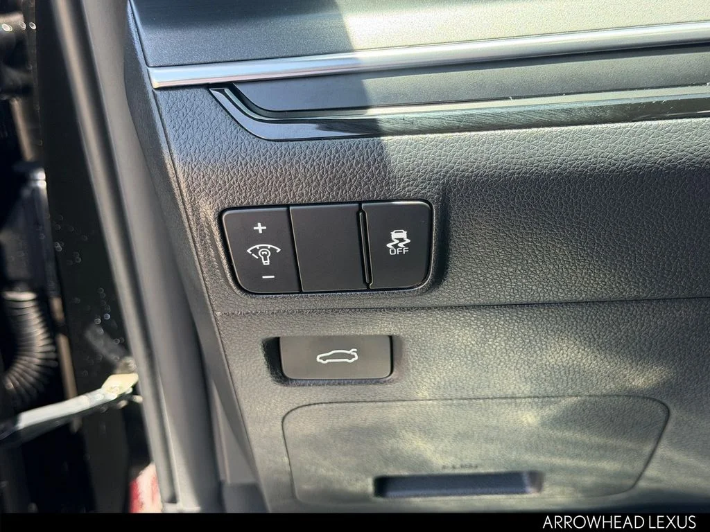 Used 2025 Black Kia GT image 20