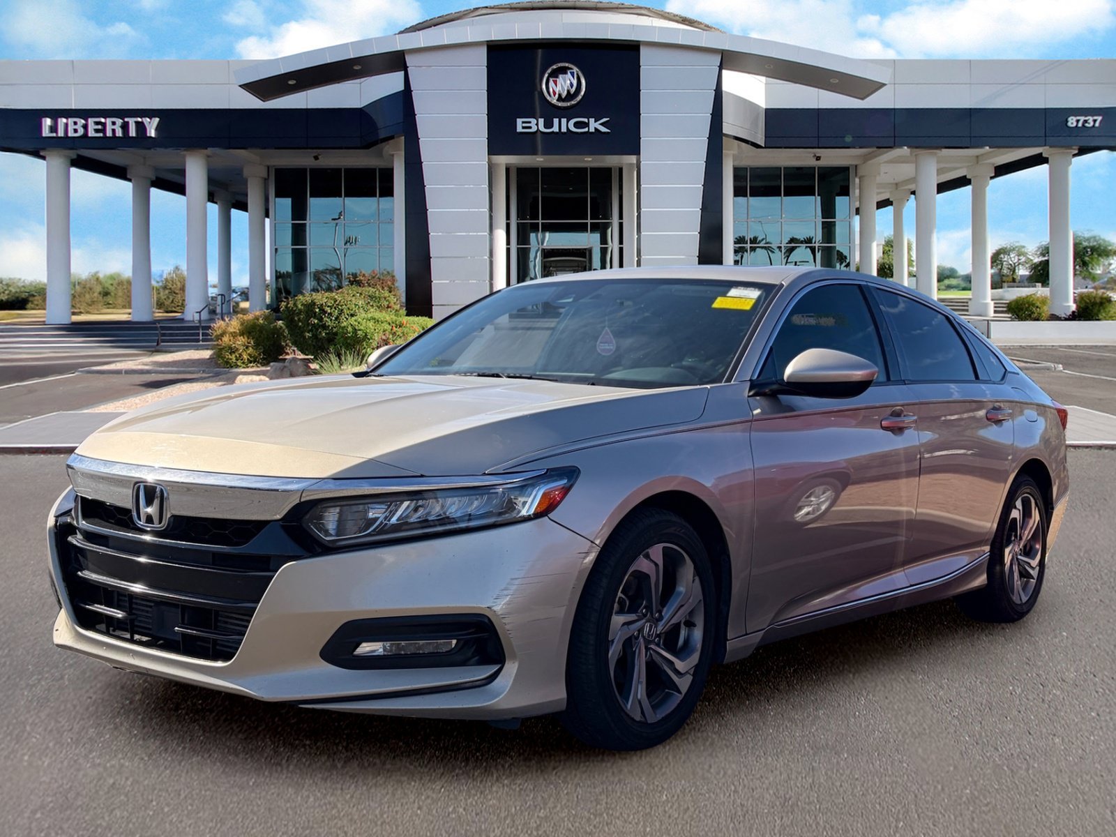Used 2018 Beige Honda EX image 2