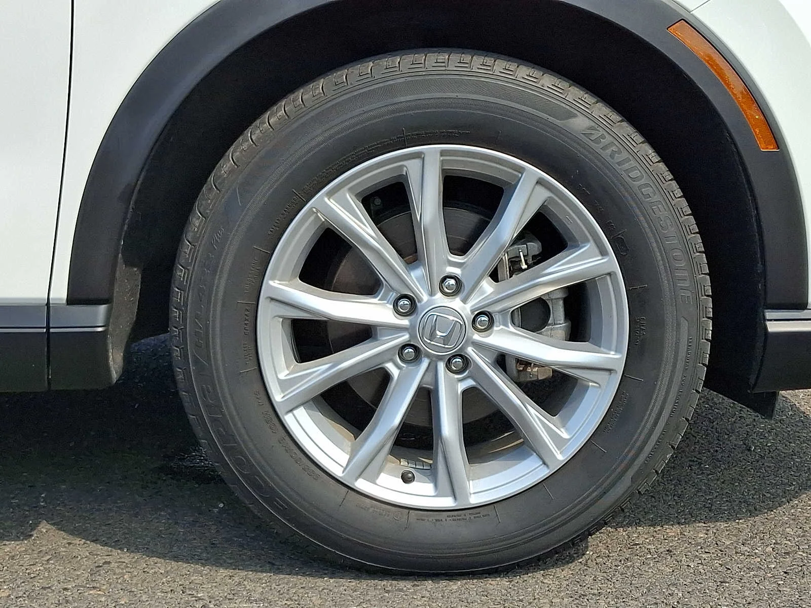 Used 2024 Platinum White Pearl Honda EX-L image 8