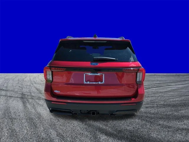 New 2026 Rapid Red Metallic Tinted Clearcoat Ford ST-Line image 5