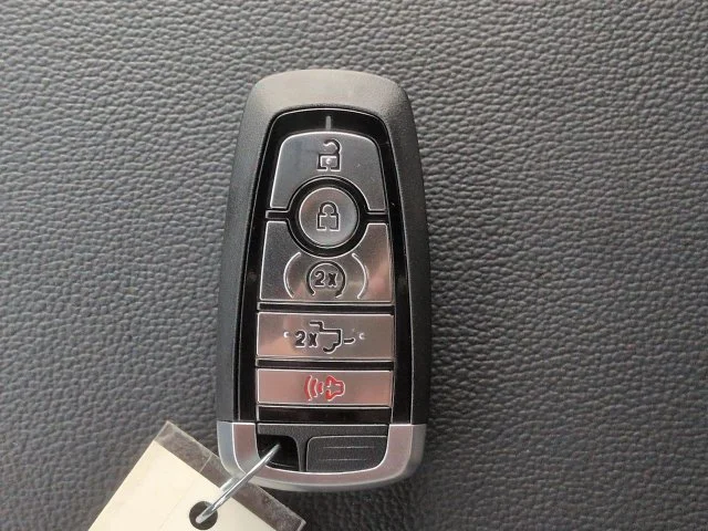 New 2026 White Ford Lariat image 30