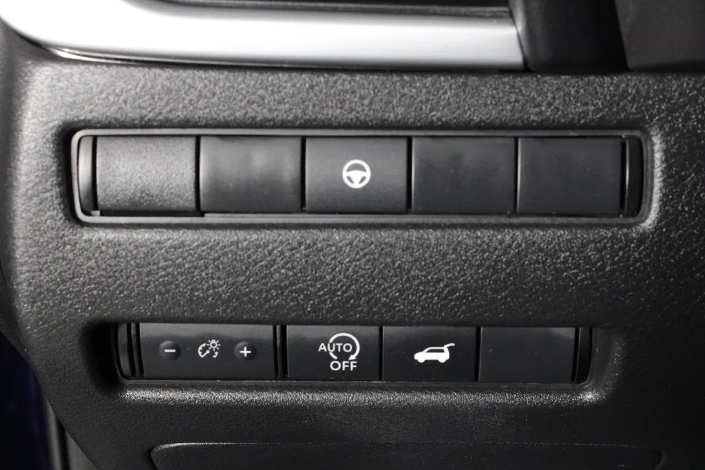 2025 Nissan Rogue SV - Photo 19
