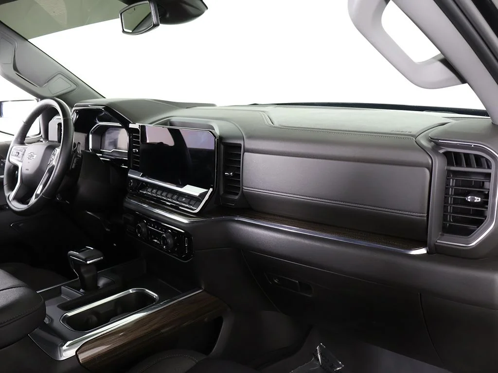 Used 2024 Black Chevrolet RST image 26
