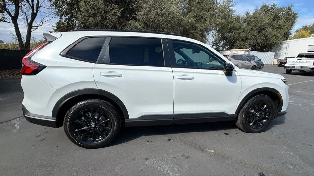 New 2027 Platinum White Pearl Honda Sport-L image 3