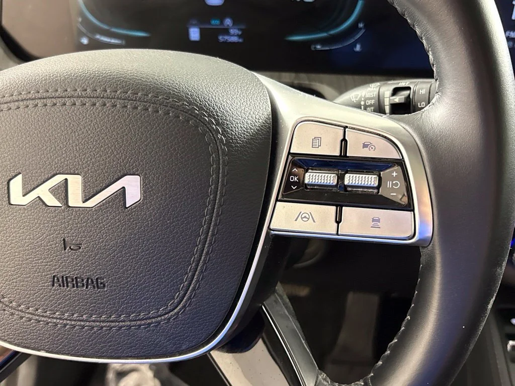 Used 2024 Gray Kia EX image 31