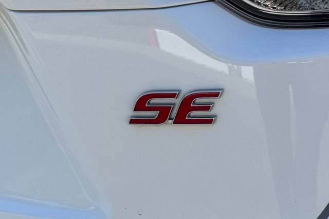 2024 Toyota Corolla SE - Photo 33