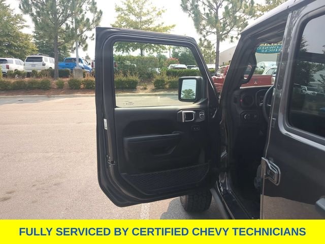 Used 2025 Gray Jeep Rubicon image 21