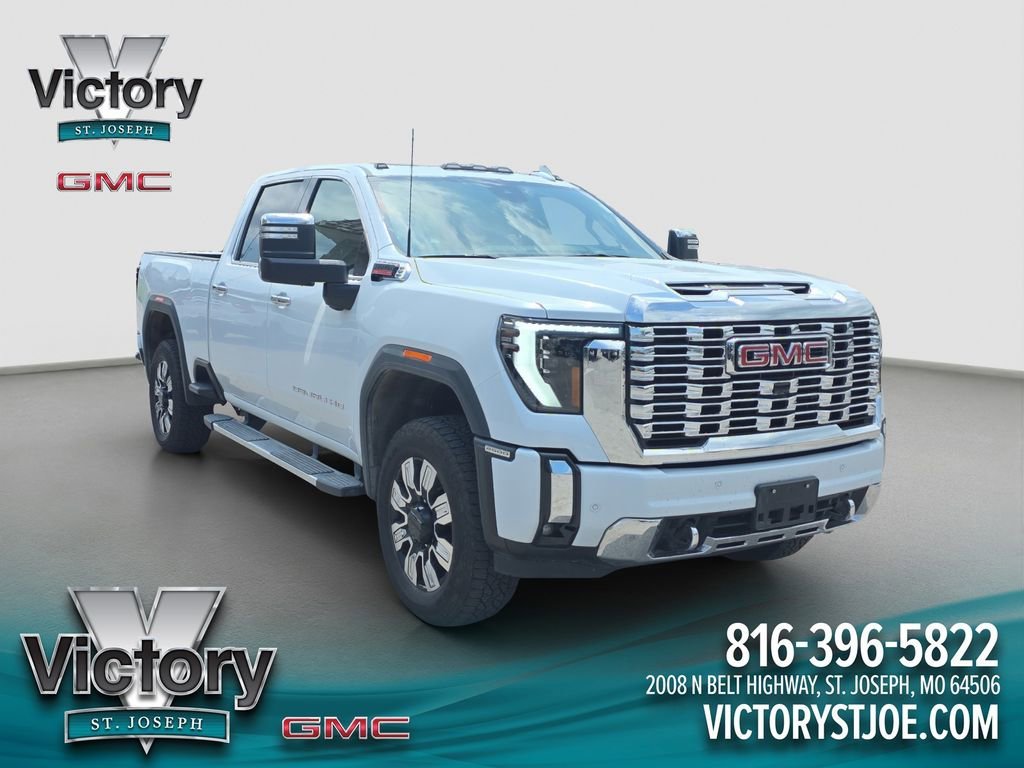 2026 GMC Sierra 4WD Crew Cab Standard Box Denali's photo