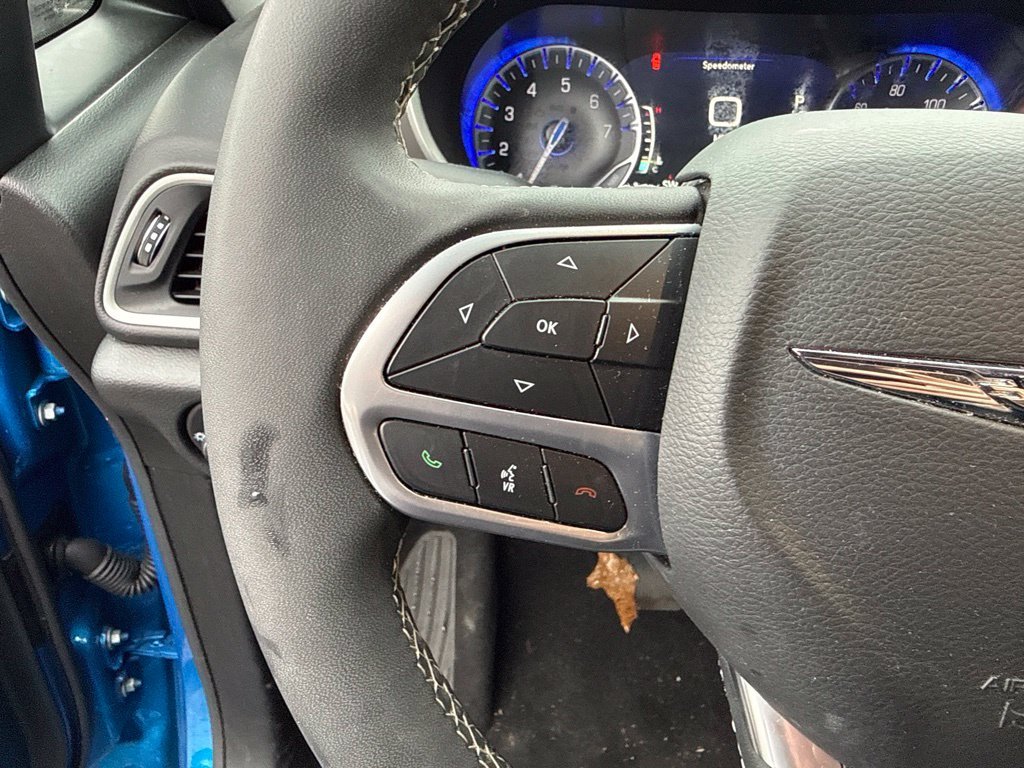 Used 2026 Blue Chrysler Select image 27
