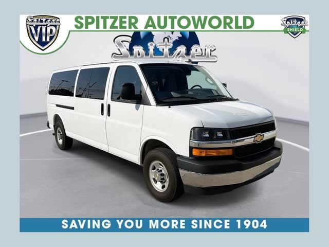 2025 Chevrolet Express Passenger