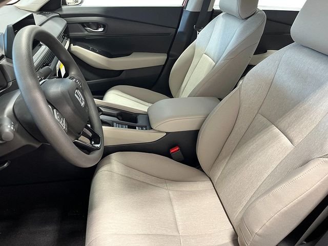 New 2026 Platinum White Pearl Honda LX image 13
