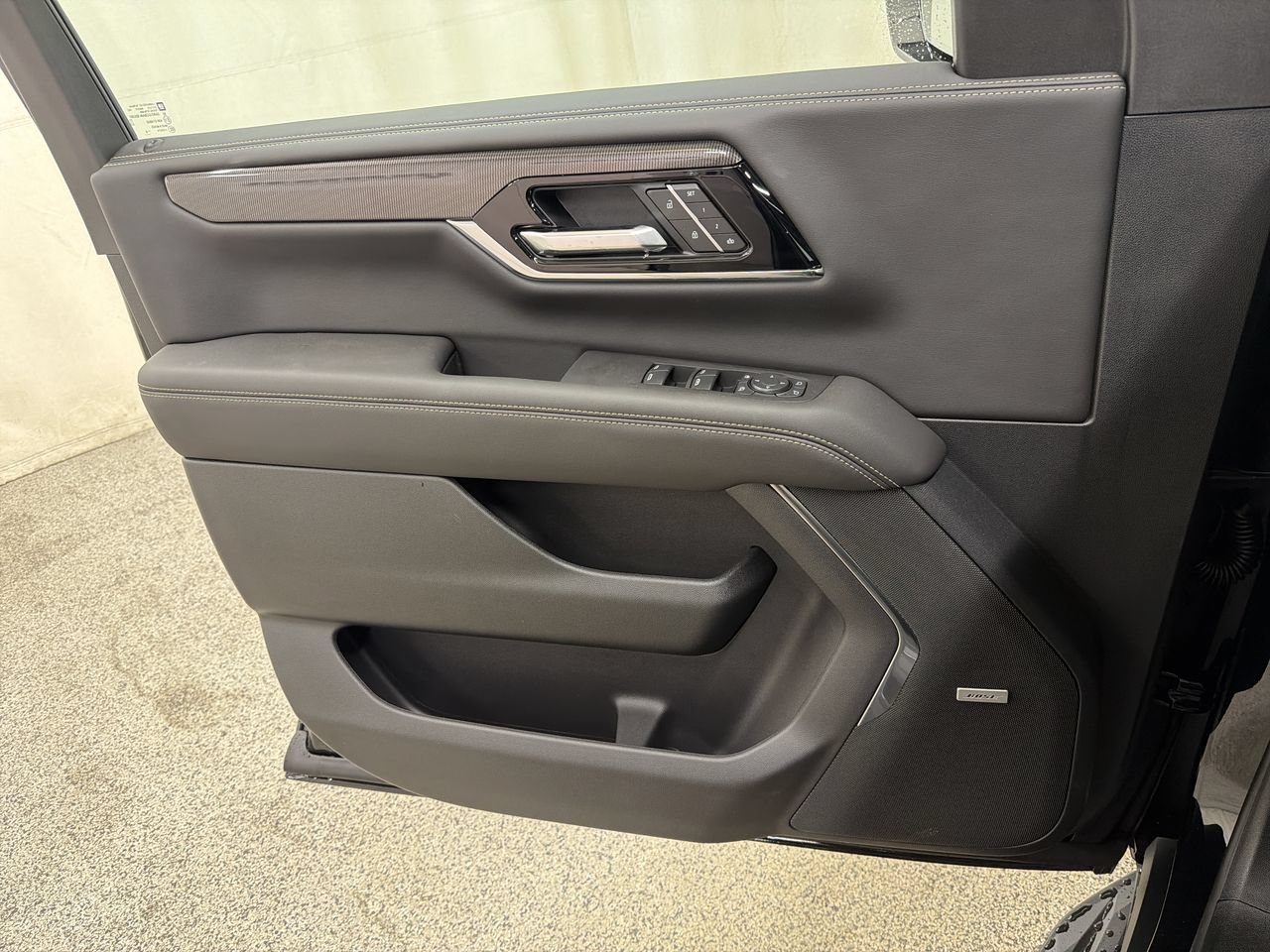 2026 GMC Yukon XL Elevation - Photo 18