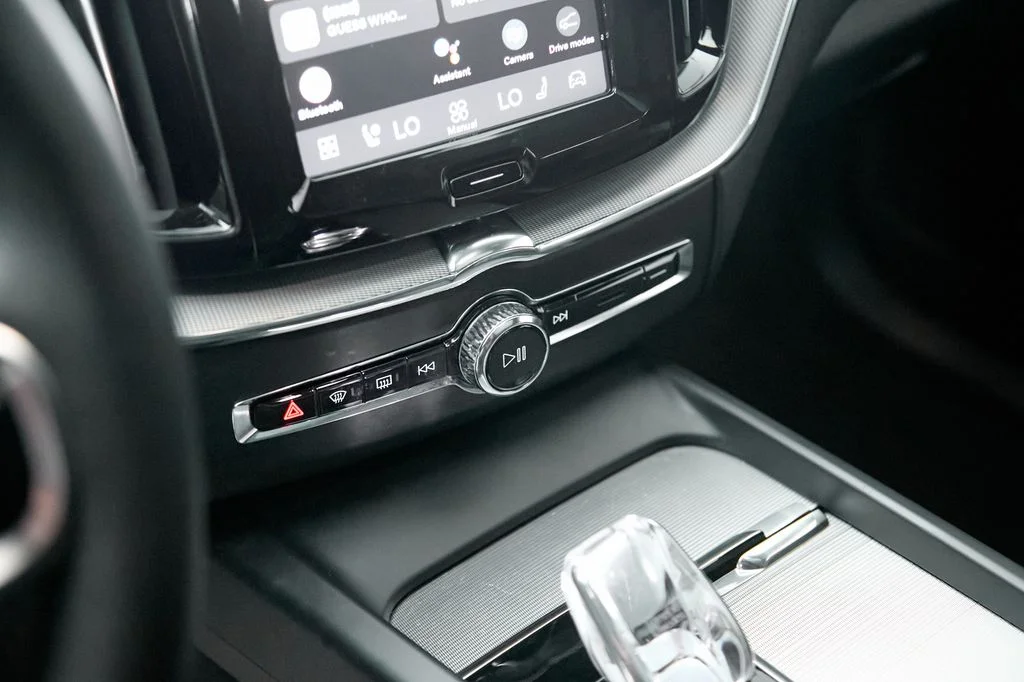 Used 2024 Gray Volvo Ultimate image 17
