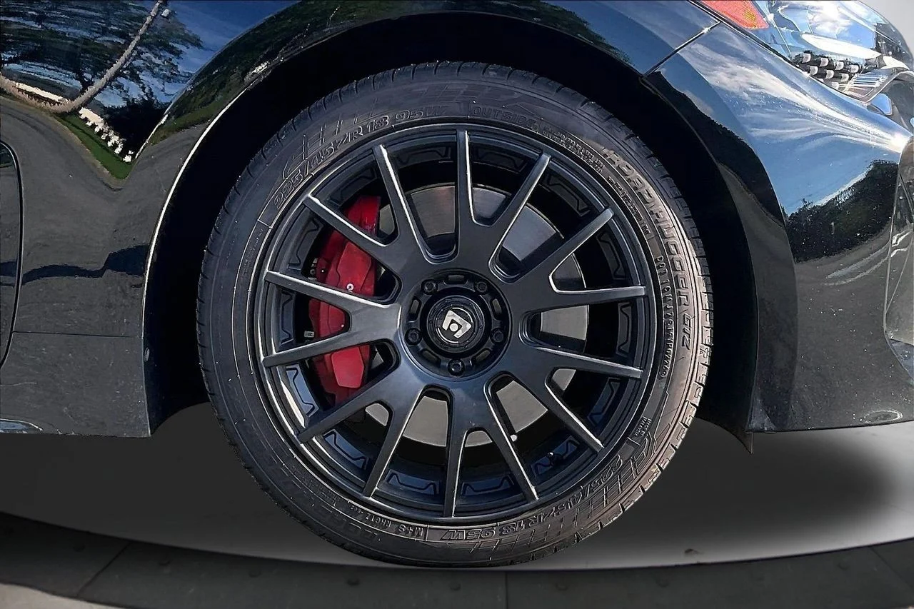 Used 2023 Black Kia GT-Line image 35