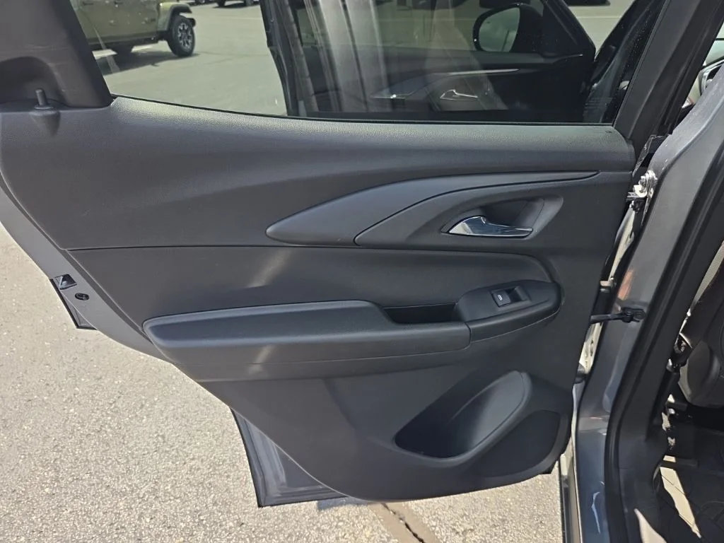 Used 2021 Gray Chevrolet RS image 26