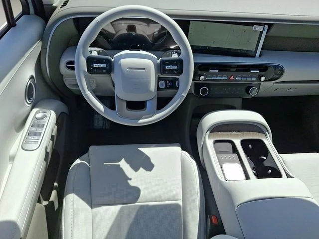 New 2027 White Hyundai Calligraphy image 7
