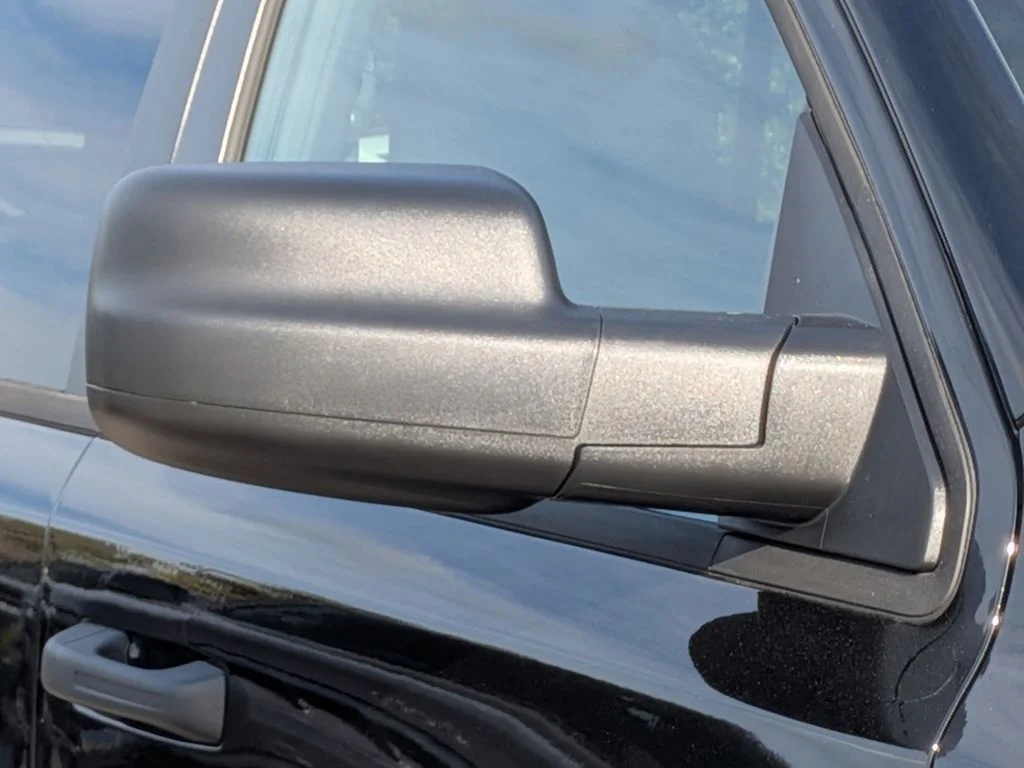 New 2026 Diamond Black Crystal Pearl-Coat Exterior Paint RAM Tradesman image 10