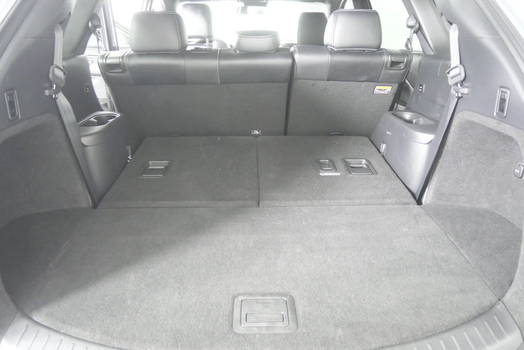 Used 2020 Sonic Silver Metallic Mazda Grand Touring image 17