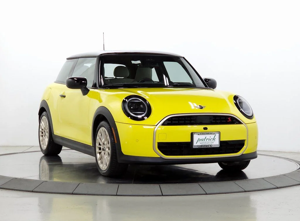 2025 MINI Hardtop Cooper S's photo