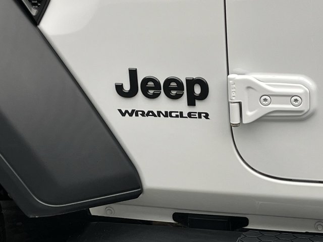 Used 2024 Bright White Clearcoat Jeep Sport S image 29
