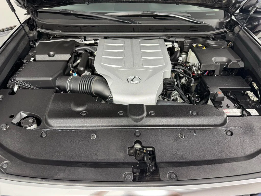 Used 2023 Onyx Black Lexus 460 image 33
