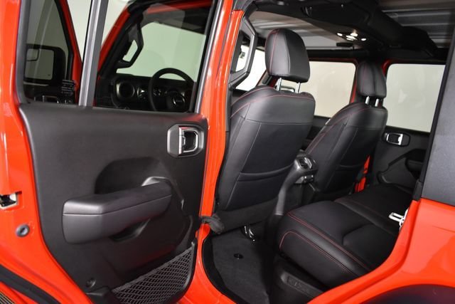 Used 2023 Red Jeep 4x4 image 29