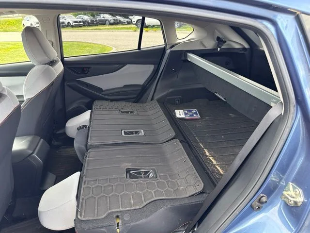 Used 2018 Quartz Blue Subaru 2.0i Premium image 27