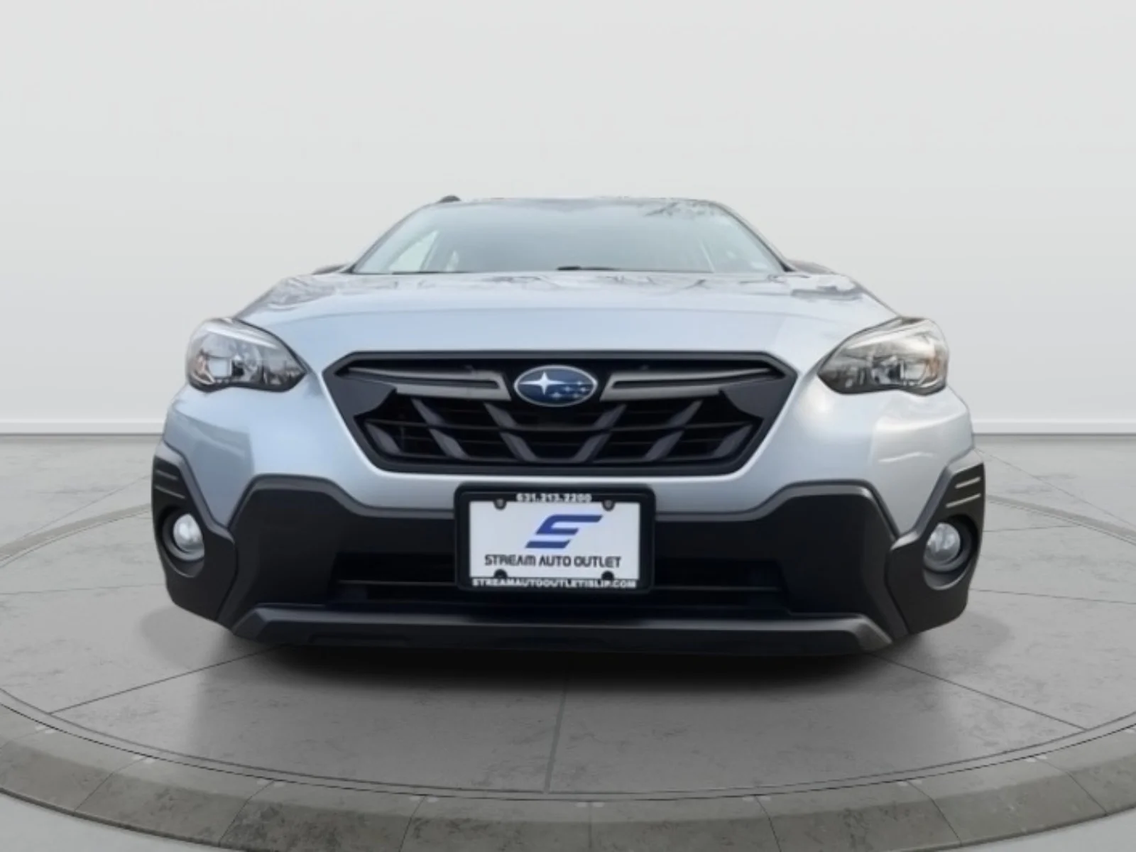 Used 2023 Silver Subaru Sport image 2