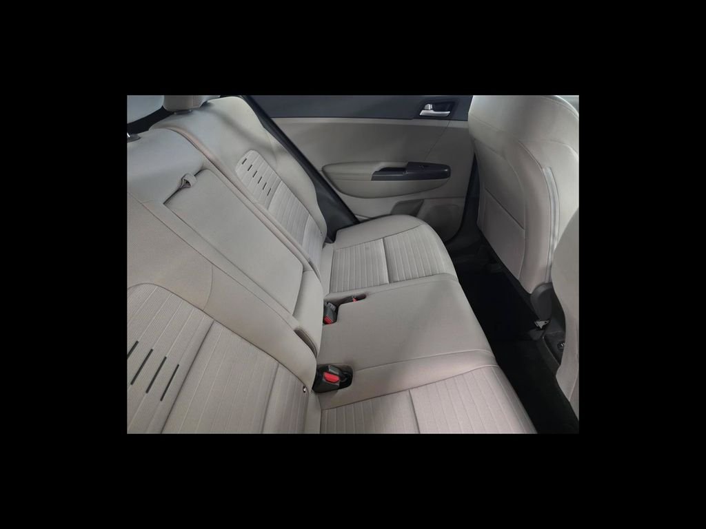 Used 2018 Silver Kia LX image 19
