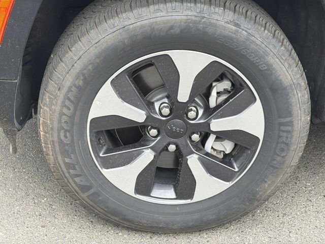 Used 2024 Black Jeep 4xe image 8