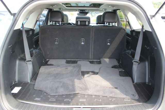 Used 2023 Gray Kia X-Line S image 27