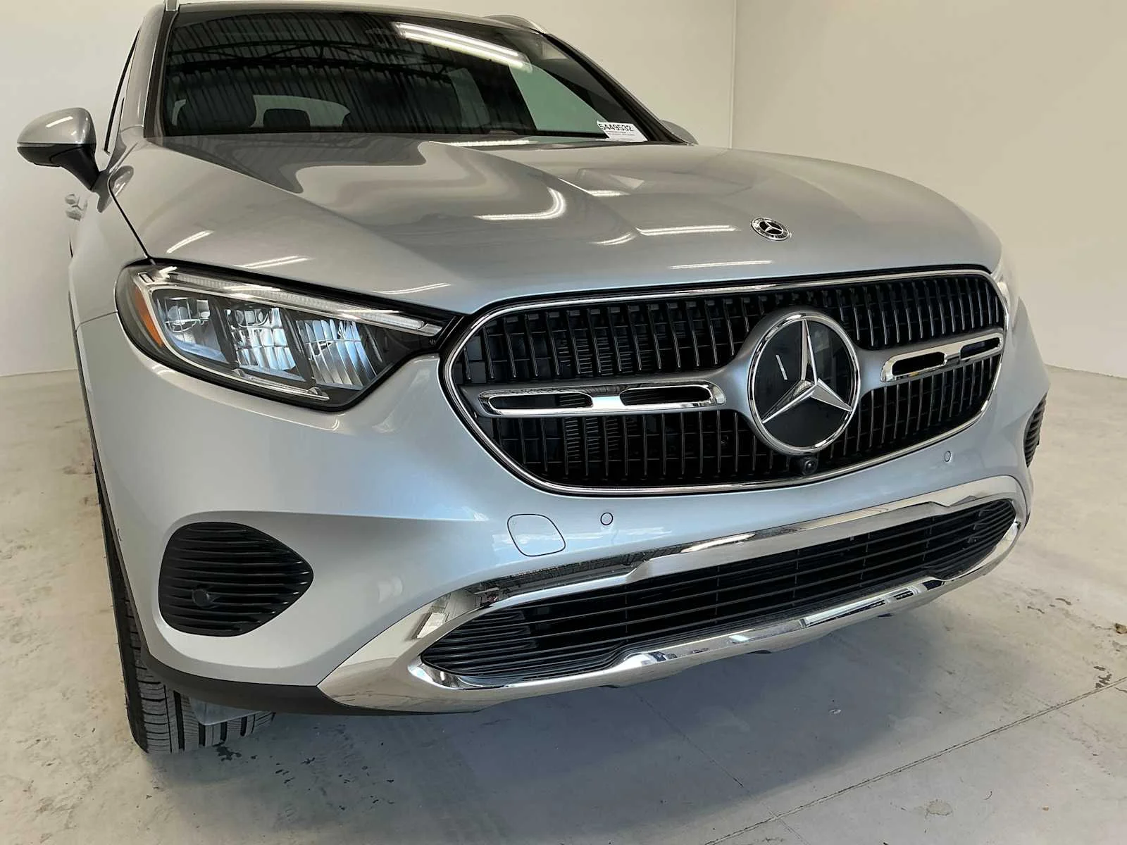 Certified Used 2026 Cirrus Silver Metallic Mercedes-Benz GLC 300 image 5