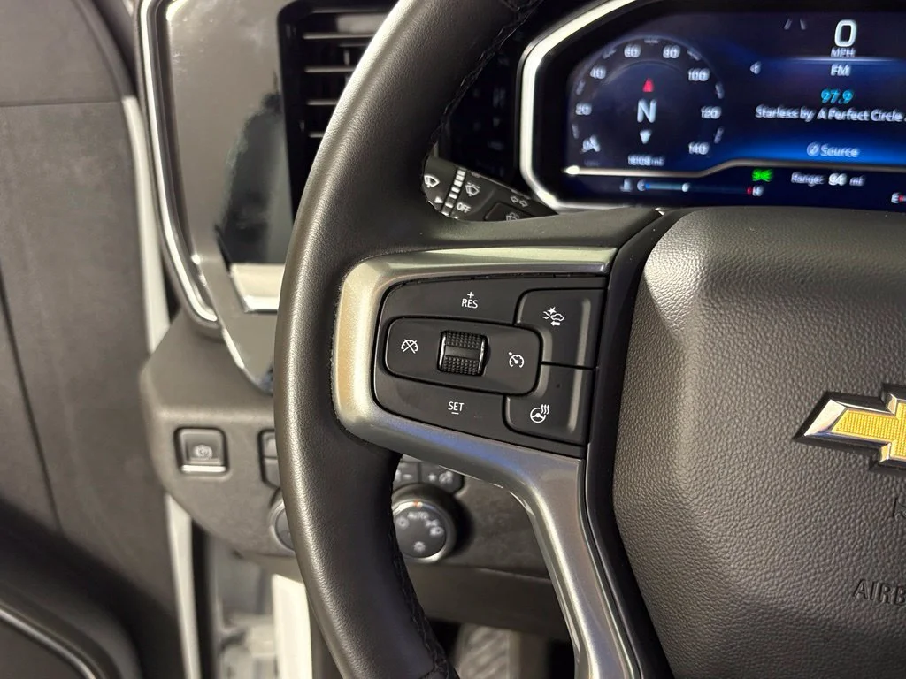 Used 2023 White Chevrolet LT image 20