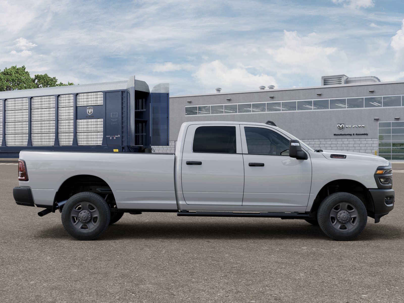 New 2026 Bright White Clear-Coat Exterior Paint RAM TRADESMAN image 12