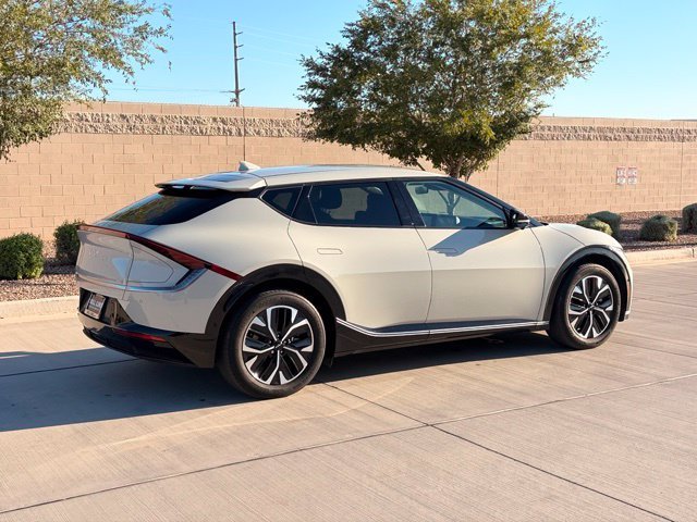 Used 2024 Glacier Kia Wind image 7