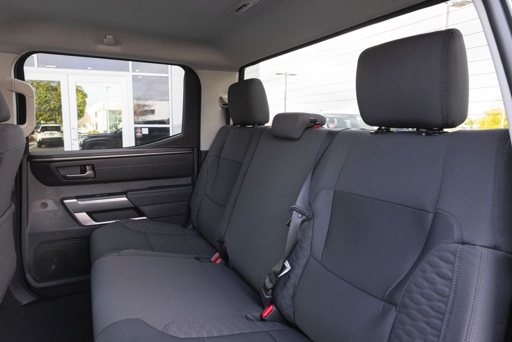 2026 Toyota Tundra SR5 - Photo 9