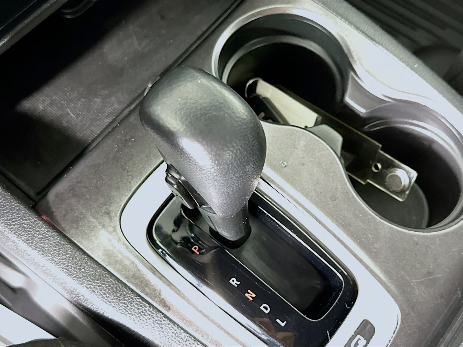 Used 2018 White Diamond Pearl Honda EX image 16