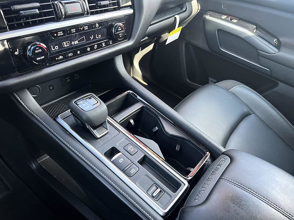 Used 2025 Super Black Nissan SL image 27