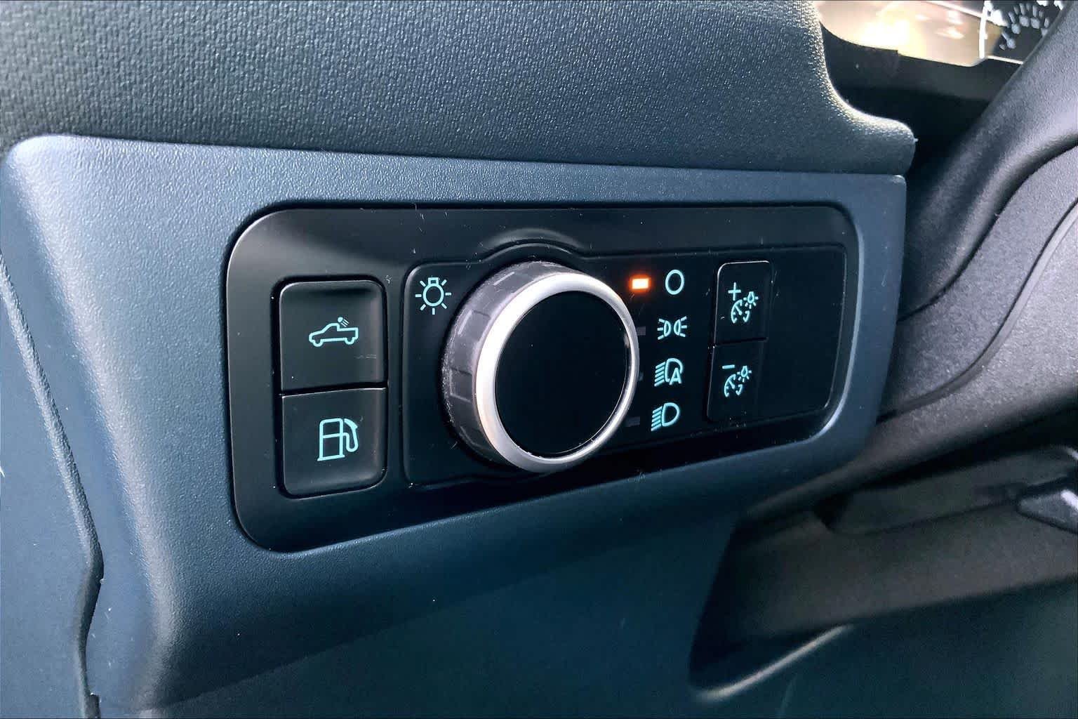 Used 2023 Cactus Gray Ford XL image 35