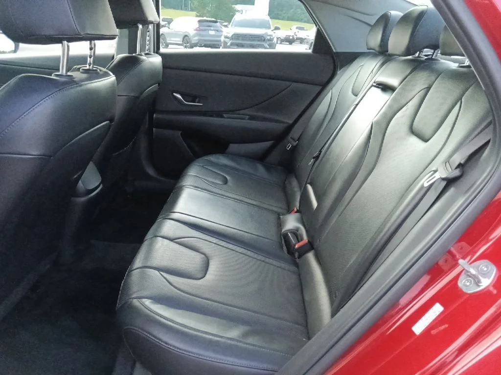 Used 2023 Red Hyundai Limited image 28