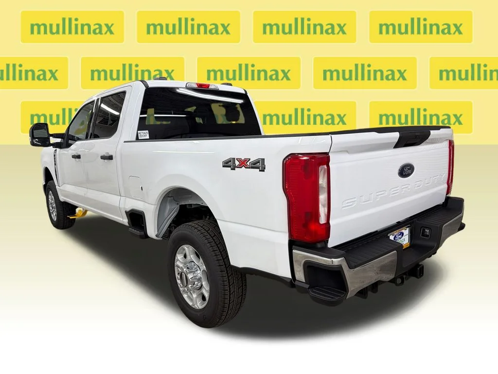 New 2026 White Ford XLT image 9