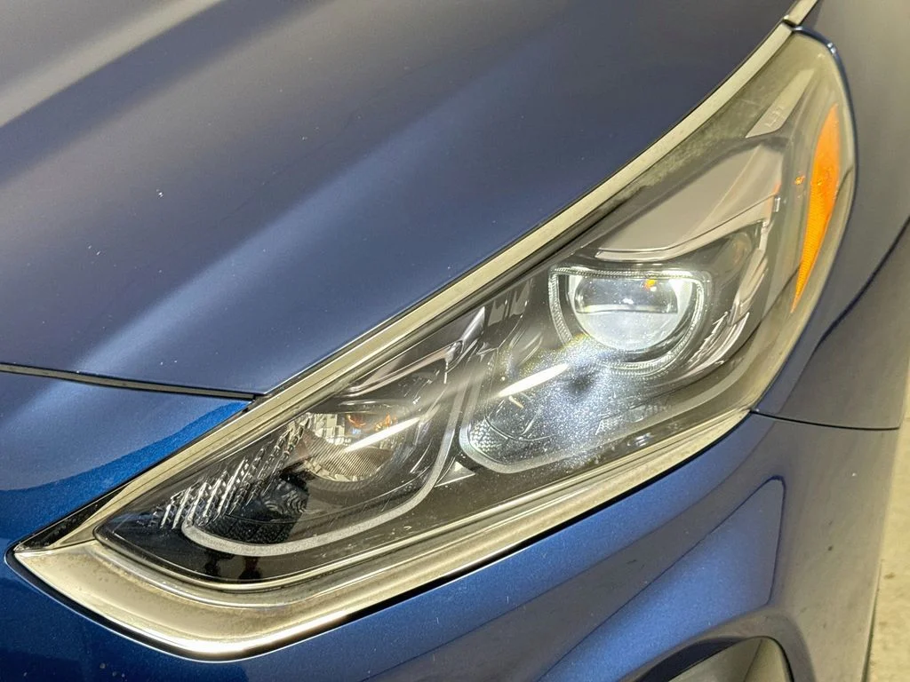 Used 2019 Blue Hyundai Limited image 38