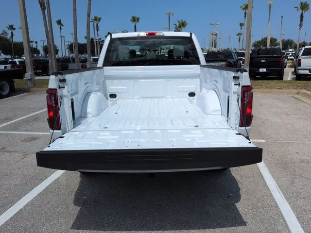 New 2026 Oxford White Ford XL image 13