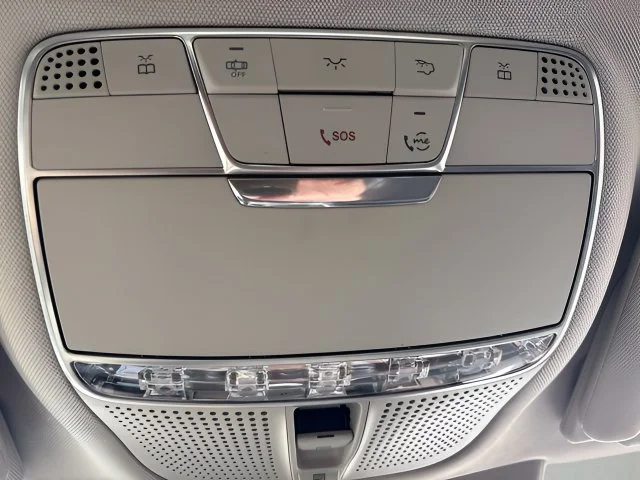 Used 2019 Gray Mercedes-Benz S 560 image 14